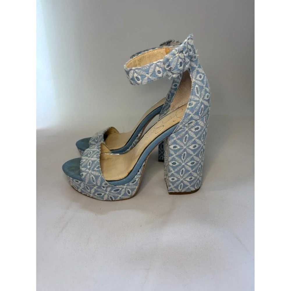 Jessica Simpson Caiya Blue Floral Jacquard Platform Heels‎ Size 8.5